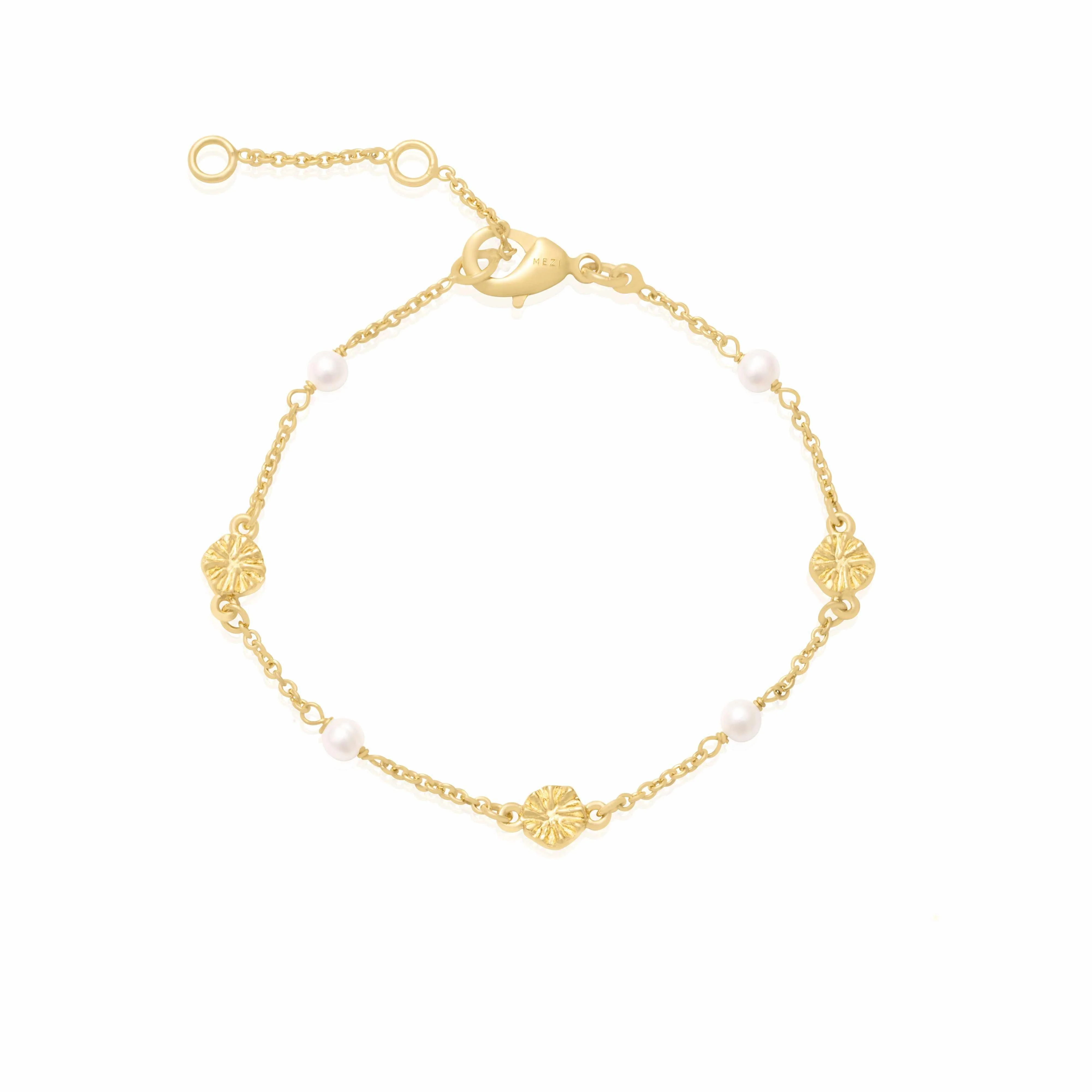 Gaia freshwater gold plated bracelet